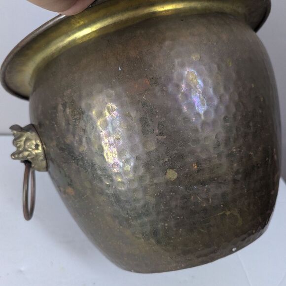 Vintage Hammered Brass Foo Dog Planter – 8½″ Tall × 12″ Wide - Picture 6 of 10